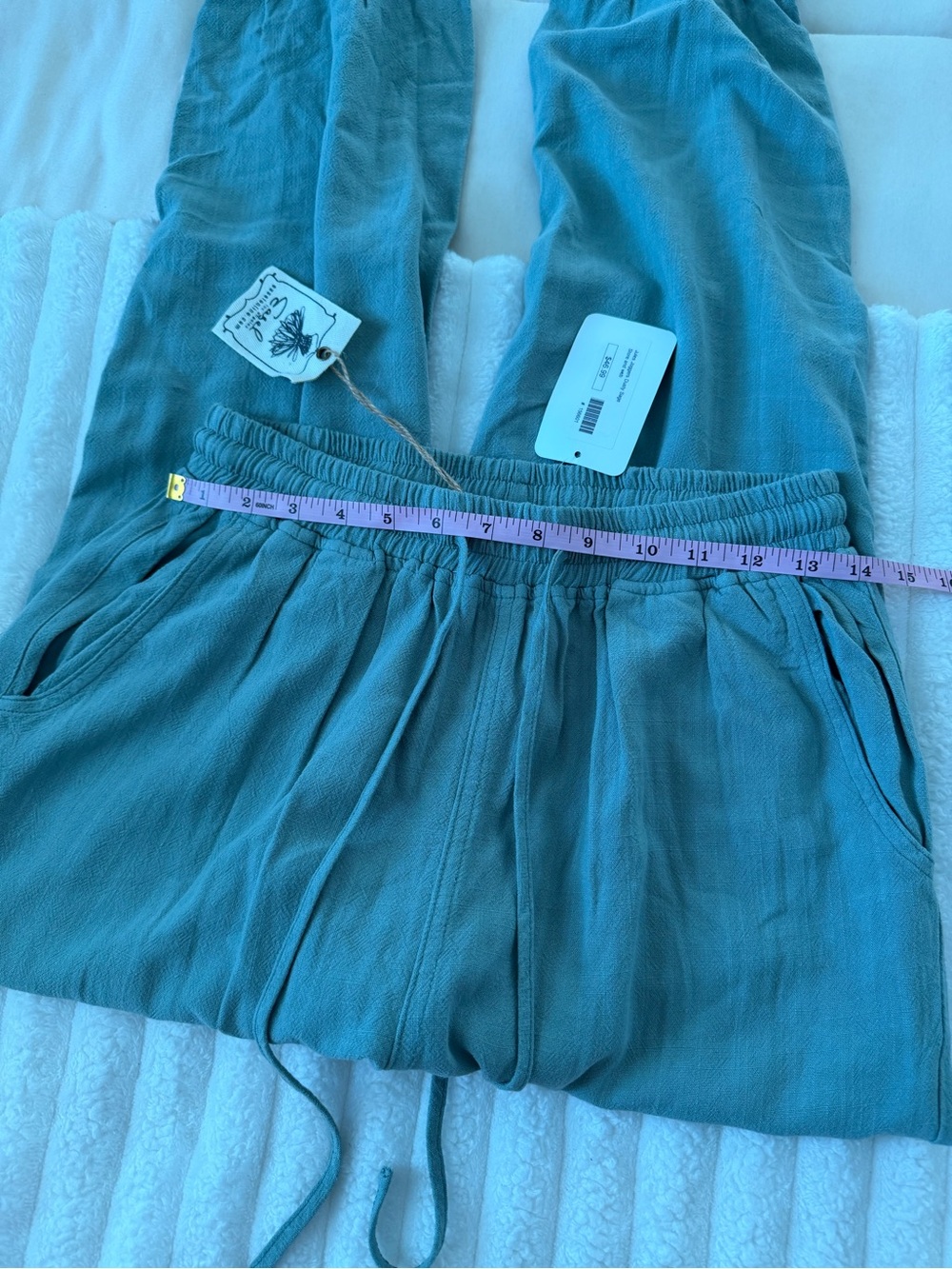 NWT easel jules joggers dusty sage - Picture 8 of 8
